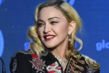 65 yaşlı Madonna yeni gənc sevgilisini göstərdi